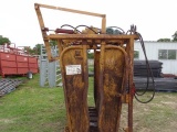 Trojan Hydraulic Squeeze Chute