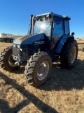 New Holland TS 110 MFWD, Cab & Air Tractor