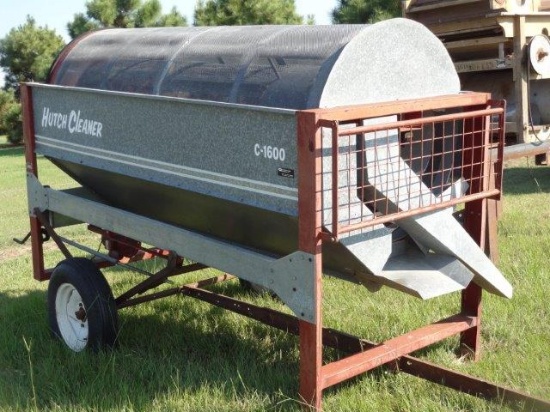 Pull-Type Hutch C-1600 Seed Cleaner
