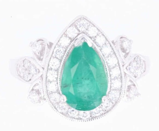 Luxury Emerald & Diamond Platinum Ring