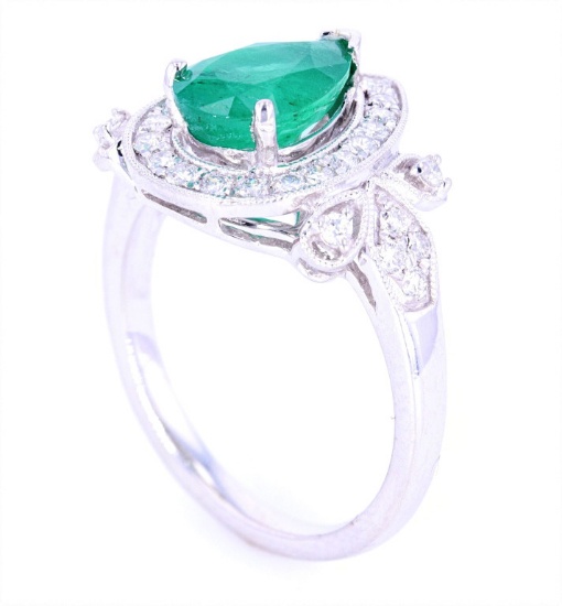 Luxury Emerald & Diamond Platinum Ring