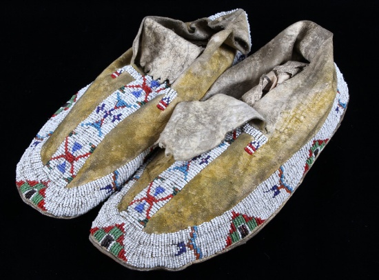 Lakota Sioux Beaded Moccasins 19th Century