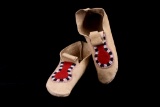 Montana Crow Key Hole Beaded Moccasins c 1940-1950