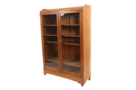 Mission Oak Curio Display Cabinet c. 1900