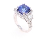 Natural Tanzanite VS2 Diamond & 18k Gold Ring