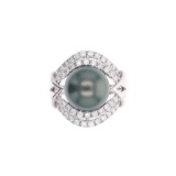 Scarce Black Tahitian Pearl Diamond Platinum Ring