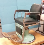 Emil J Padar Barber's Chair - Porcelain finish - pump action (doesn't work, may need fluid)