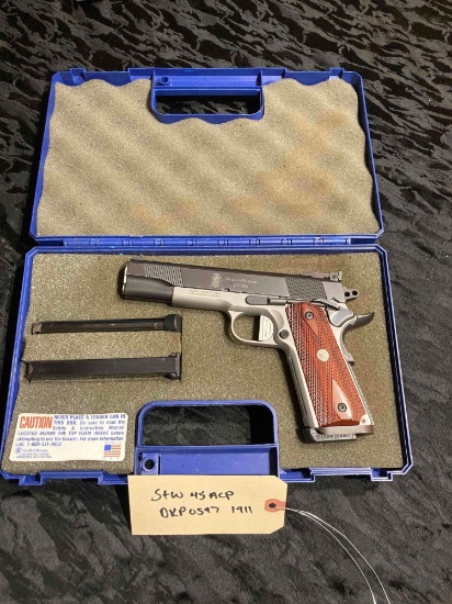 Smith and Wesson 45 ACP pistol 1911 Doug Koenig DKP0597. 3 clips inbox