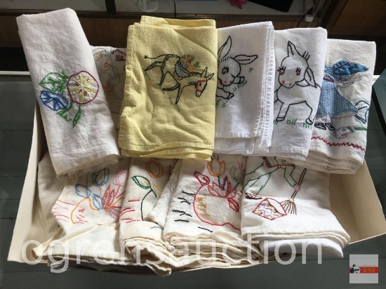 Vintage Dish towels, embroidered