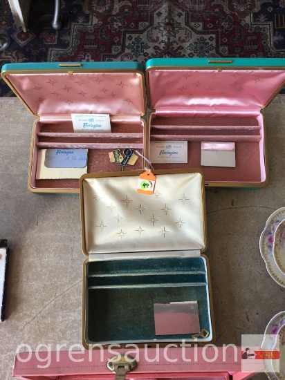 Jewelry - 3 vindtage "Farrington" jewelry boxes w/ keys and mirros