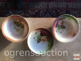 Vintage glassware - 3 hand painted items - 9.5