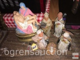 Religious decor - Mary & Jesus figurine 10