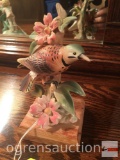 Wales bird figurine, as is, 6