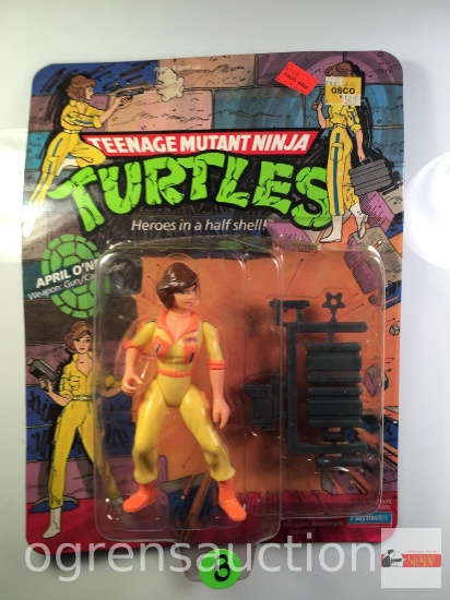 Toys - Teenage Mutant Ninja Turtles, 1988 April O'Neil, TV News Reporter and Turtles' #1 fan, orange