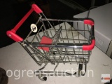 Counter top grocery cart, 7