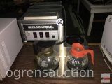 Bloomfield Commercial coffee maker and 2 glass carafe pots
