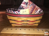 Longaberger Baskets - Handwoven, Dresden, Ohio, USA 1999, signed All-American Ribbon Bread Basket