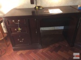 Furniture - Hekman Office furniture - Desk, 3 drawer 2 with keys, 1 tower door w/key