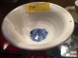 Pottery bowl, blue/white, Porcelain Neuschaefer