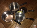 Cookware - 4 Revereware saucepans, 1 lid