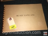 Books - Musei Vaticani - 71 illustrations in 60 pages - Italian, Vatican Museums