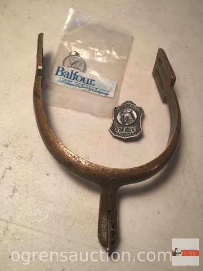 3 items - FFA pin, Balfour pendant and vintage spur