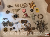 Jewelry - Brooches, pins