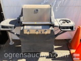 Uniflame Propane Barbecue grill w/ side burner