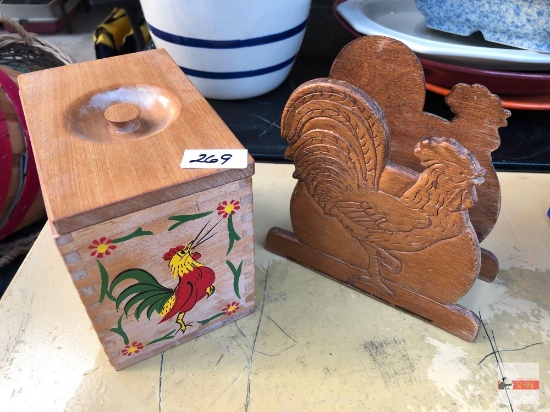 Kitchen - 6 Rooster motif items