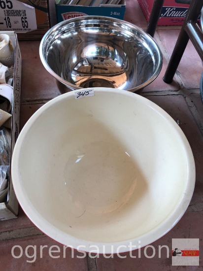 Kitchen - 2 bowls, 1 stainless, 1 Kitchen Kraft mixing bowl