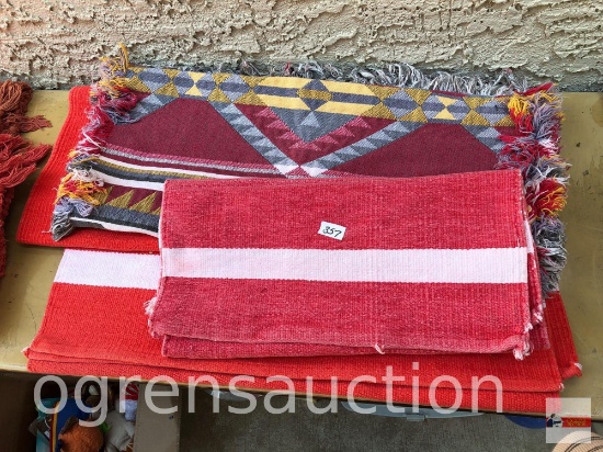 Throw rugs - 5 - 4 red (2-32"wx17"w, 2-40"wx26"w, 1 green trees 42"wx24"w