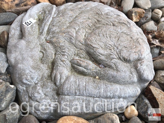 Yard & Garden - cement stepping stone, embossed rabbit w/carrots 11"w