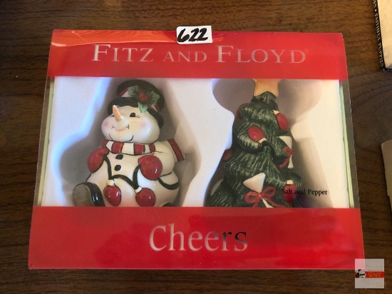 Holiday Decor - Christmas - Fitz & Floyd Salt/pepper, Snowman/tree, new in orig. box, 4"h