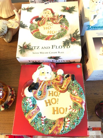 Holiday Decor - Christmas - Fitz & Floyd Santa Wreath Canape' plate, orig. box, 10"h