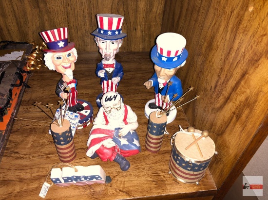 Collectibles - Holiday decor figurines - Americana bobbleheads, Santa figure and drum ornaments