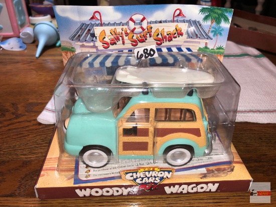 Toys - Chevron Cars - 1999 #16 Woody Wagon