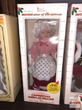 Holiday Decor - Christmas - Mrs. Claus, Telco Motion-ette, animated & illuminated figure, Batt.op