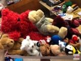 Collectibles - Stuffed bear collection