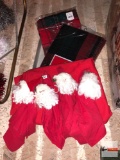 Holiday Decor - Christmas - 3 tablecloths, 2 Christmas plaid, 1 red & 4 cloth napkins w/santa rings