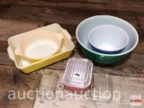 Kitchen ware - vintage Pyrex bowls, bakeware and refrigerator dish