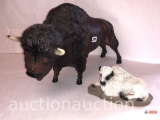Animals - Bryer Buffalo figure & ram figurine