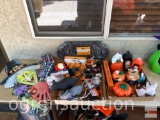 Halloween decor - some new sign, rats, spider, arm, eyes, candles etc.