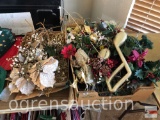 Christmas - Decor craft ornamentation, lots of items