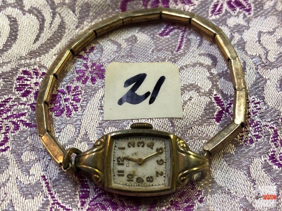 Jewelry - vintage Elgin women's wrist watch