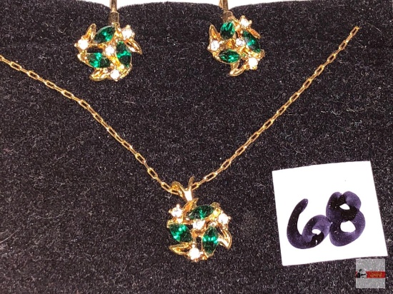 Jewelry - Demi-Parure jewelry set, necklace w/pendant w/matching earrings, clear & green stones