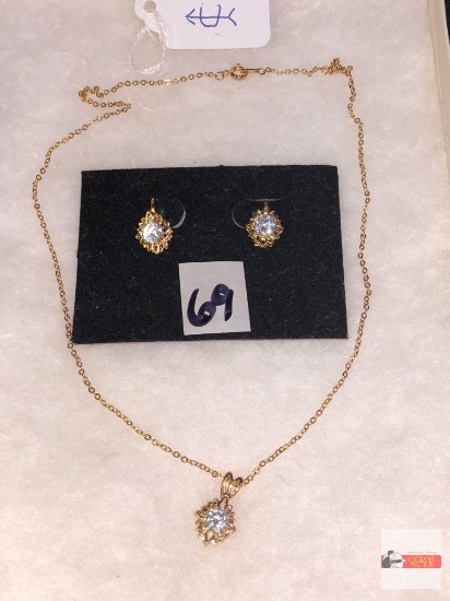 Jewelry - Demi-Parure jewelry set, necklace w/pendant w/matching earrings, clear stones