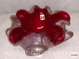 Art Glass - red, ruffled rim Bowl