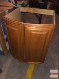 Vanity base, curved front, 2 doors