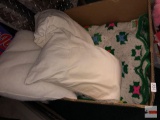 Linens - Pillows, blankets