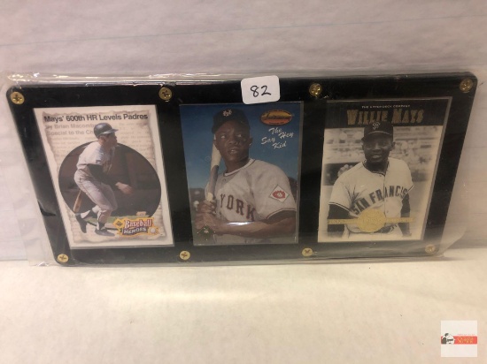 Sports Collectibles - Willie Mays - 3 card 1979 hall of Famer, Cooperstown Collection, 9.5"wx4.5"h